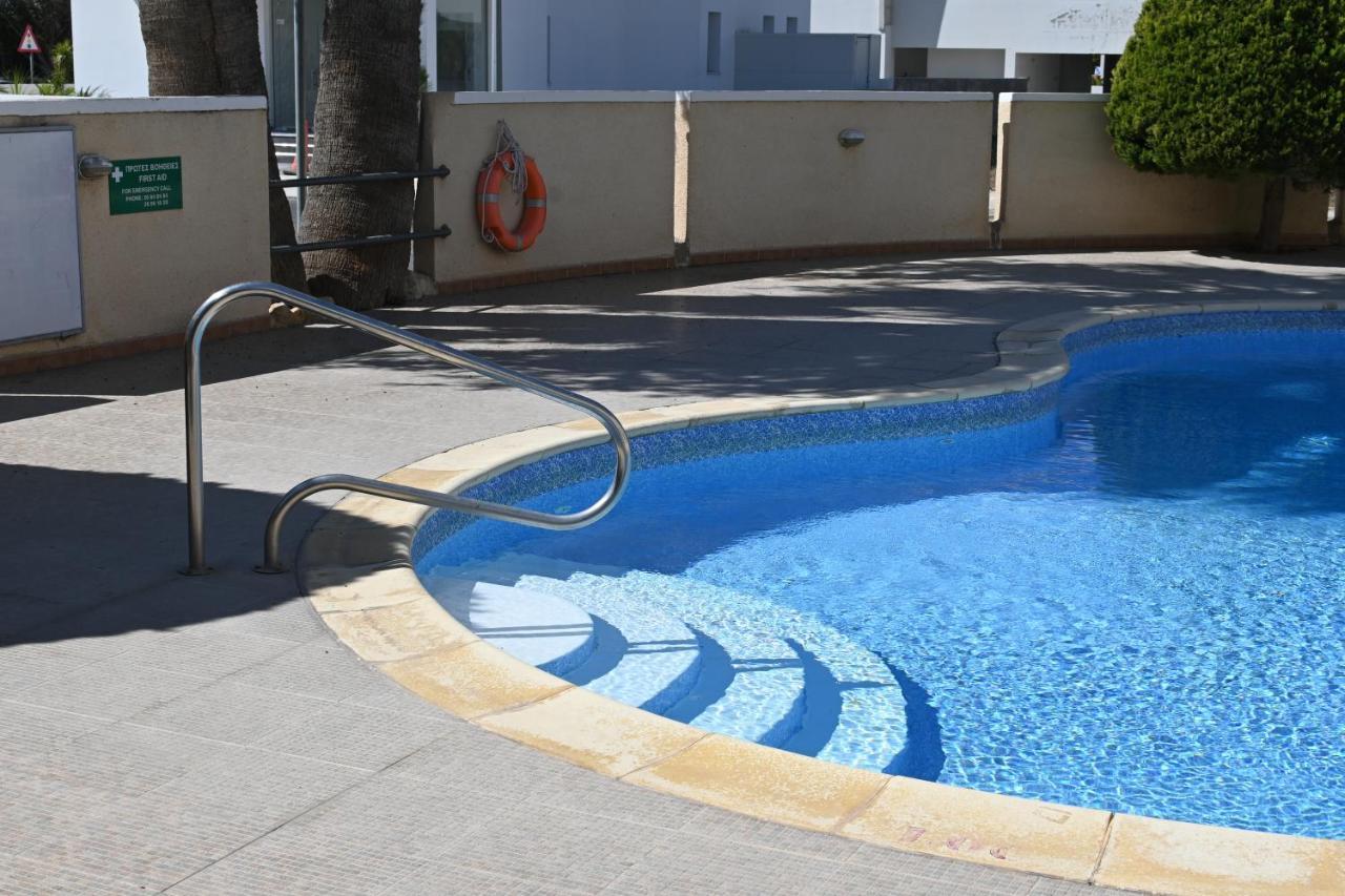 Отдыхайте С Удовольствием Paphos Exteriör bild