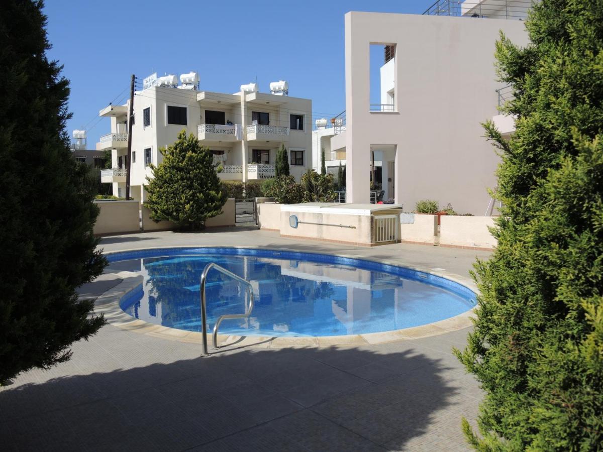 Отдыхайте С Удовольствием Paphos Exteriör bild